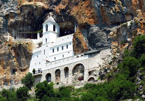 manastir_ostrog